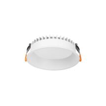  ENCASTRABLES AU PLAFOND JET �8 