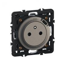  2P+T FB SURFACE +USB C TIT FD 