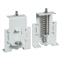  SUPPORTS A POSER (2)COL. MONT. 