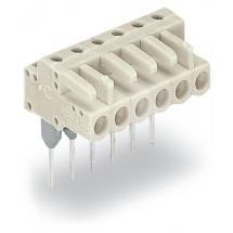  CONNECTEUR FEMELLE COUDE  4 PO 